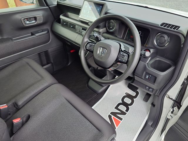 HONDA N BOX CUSTOM 2024 Image 31