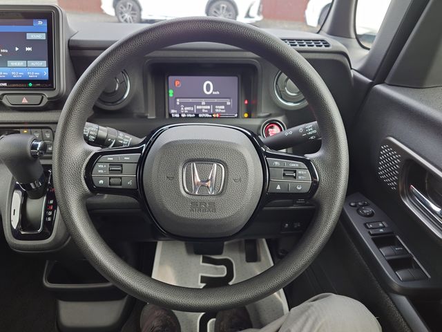 HONDA N BOX CUSTOM 2024 Image 31