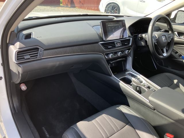 HONDA ACCORD HYBRID 2022 Image 31