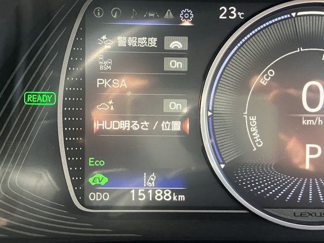 TOYOTA LEXUS ES300H 2019 Image 31