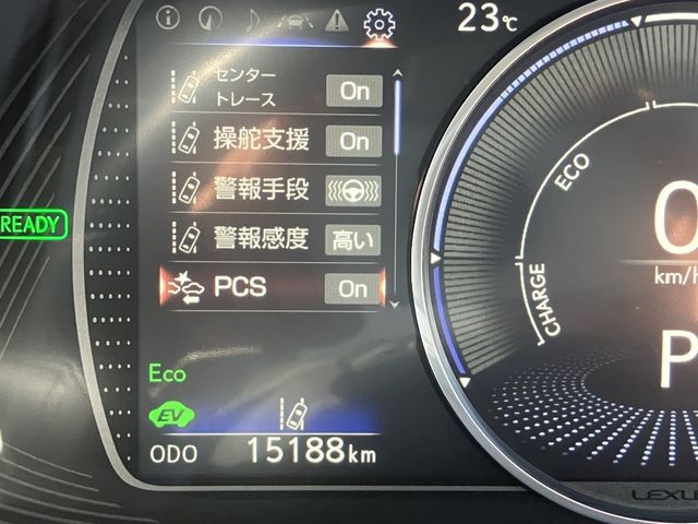TOYOTA LEXUS ES300H 2019 Image 31