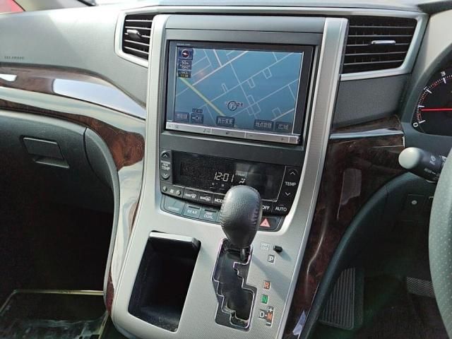 TOYOTA VELLFIRE 2014 Image 31