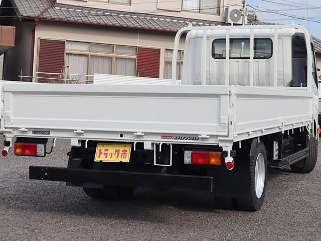 HINO DUTRO 2020 Image 31