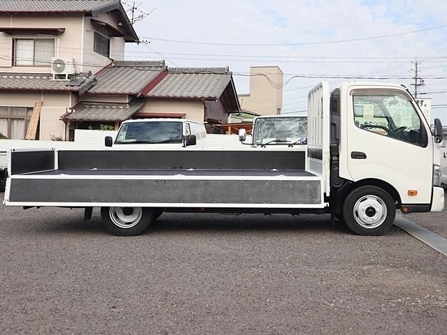 HINO DUTRO 2020 Image 31