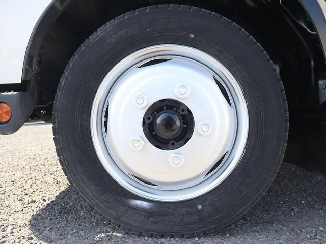 HINO DUTRO 2020 Image 31