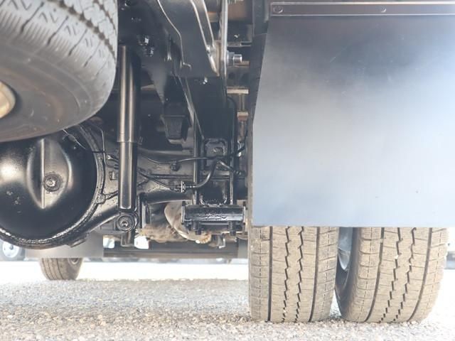 HINO DUTRO 2020 Image 31