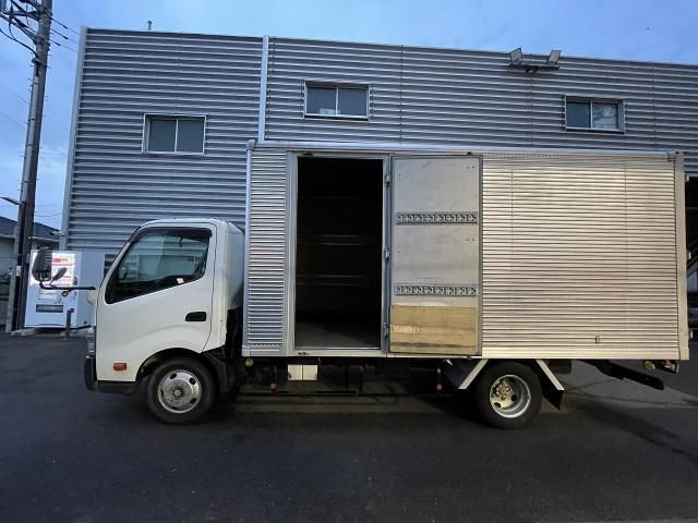 TOYOTA DYNA 2014 Image 31