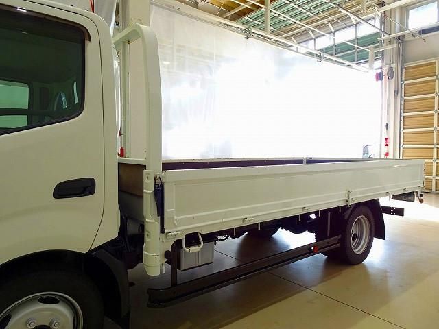 HINO DUTRO 2020 Image 31