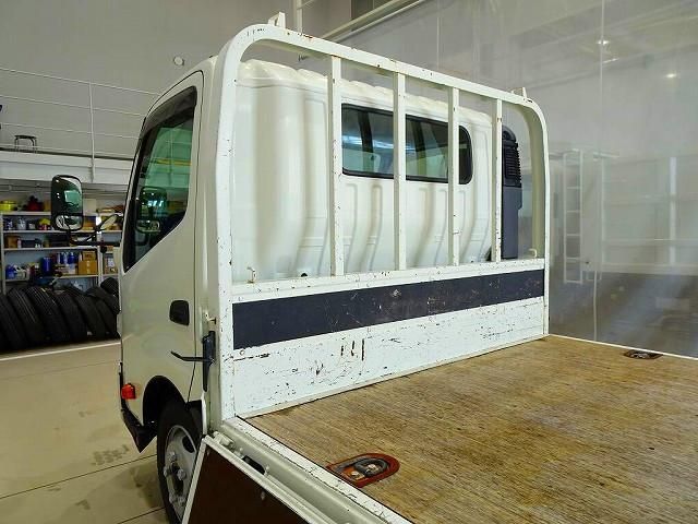 HINO DUTRO 2020 Image 31