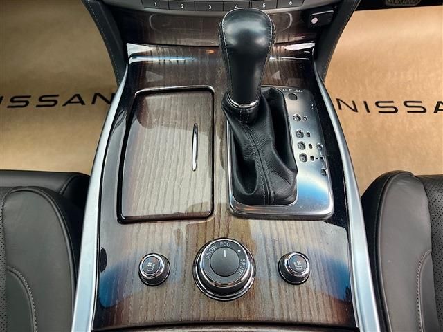 NISSAN FUGA HYBRID 2022 Image 31