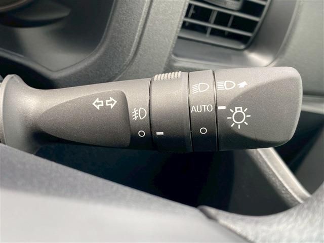 DAIHATSU ATRAI VAN 2025 Image 31