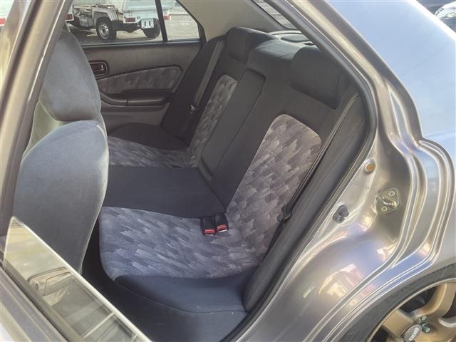 NISSAN SKYLINE 2000 Image 31