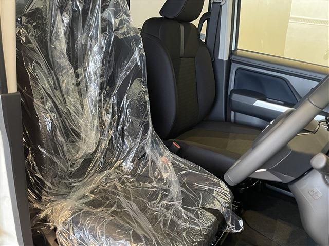 TOYOTA ROOMY 2025 Image 31