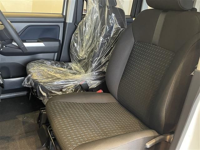 TOYOTA ROOMY 2025 Image 31