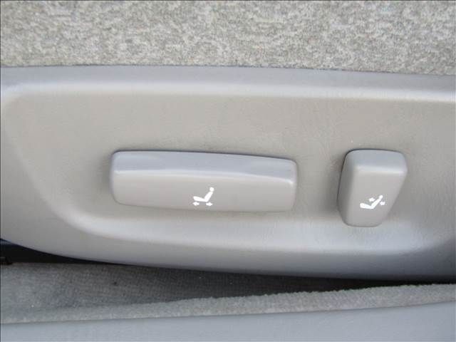 TOYOTA CROWN SEDAN 2002 Image 31