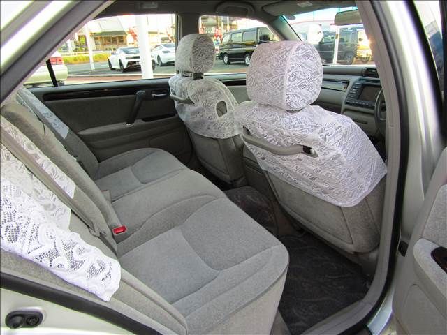 TOYOTA CROWN SEDAN 2002 Image 31