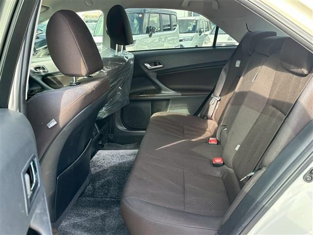 TOYOTA MARK X 2014 Image 31