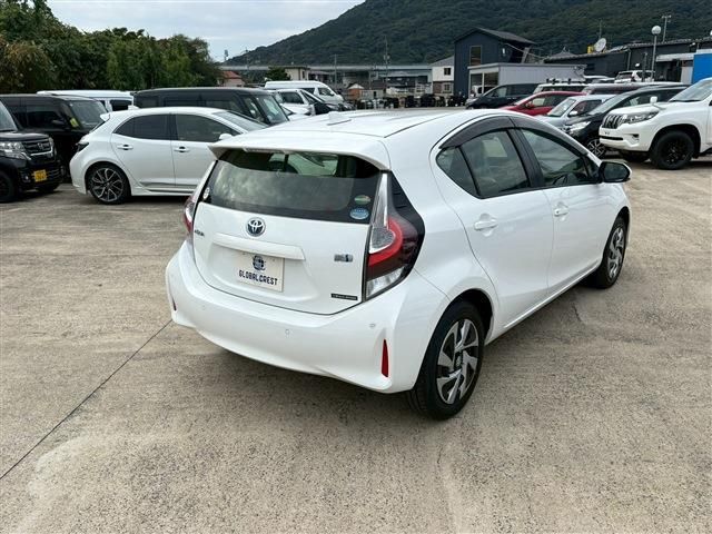 TOYOTA AQUA 2020 Image 31