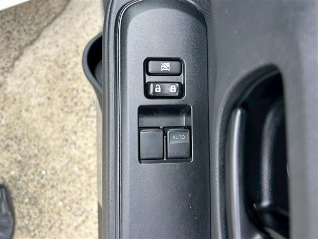 TOYOTA AQUA 2020 Image 31