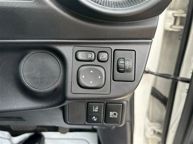 TOYOTA AQUA 2020 Image 31