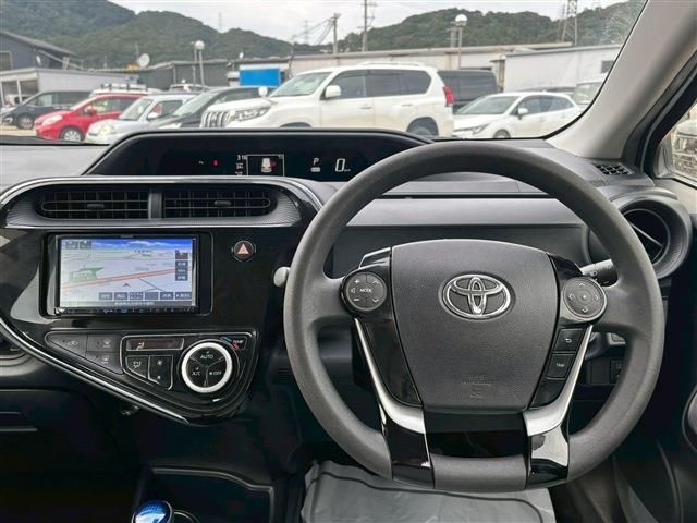 TOYOTA AQUA 2020 Image 31