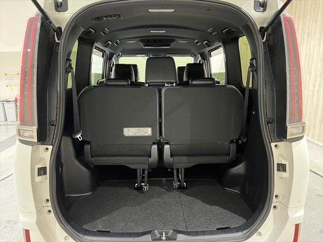 TOYOTA ESQUIRE HYBRID 2019 Image 31