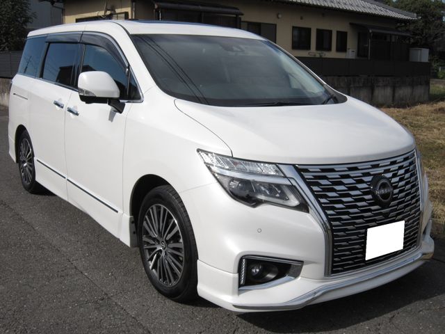 NISSAN ELGRAND  4WD 2023 Image 31