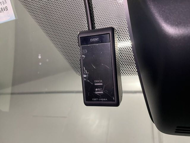 TOYOTA ESQUIRE 2019 Image 31