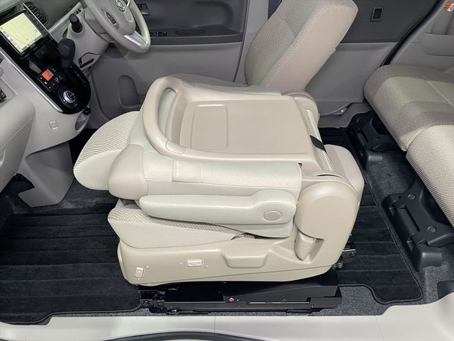DAIHATSU TANTO 4WD 2019 Image 31
