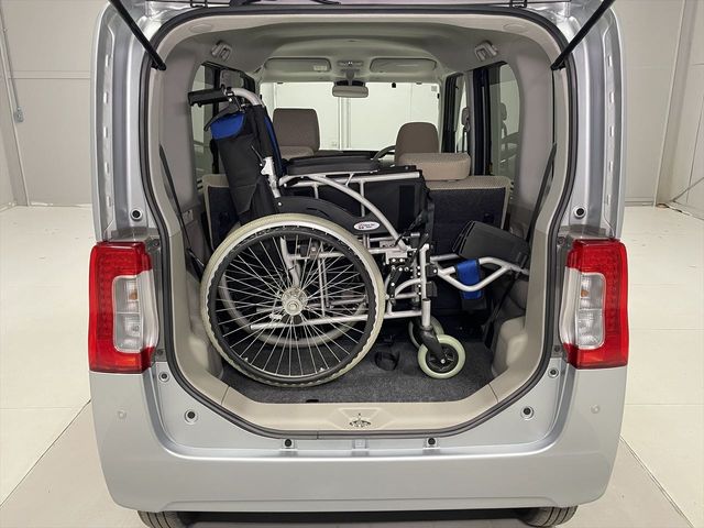 DAIHATSU TANTO 4WD 2019 Image 31