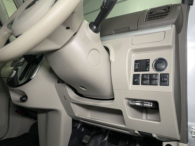 DAIHATSU TANTO 4WD 2019 Image 31