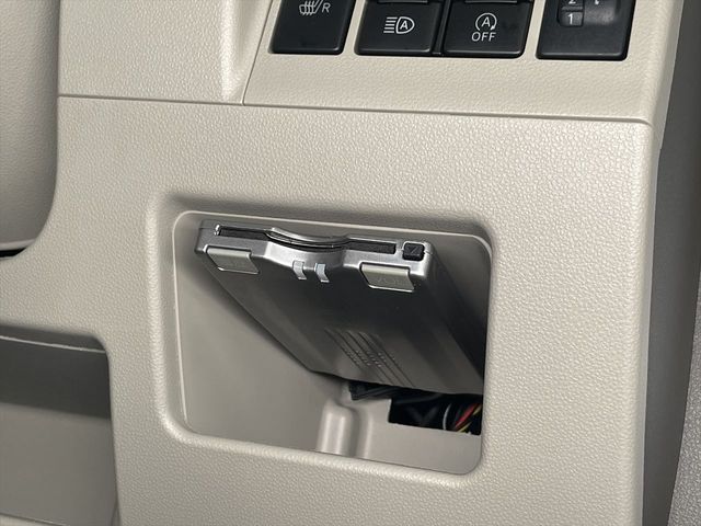 DAIHATSU TANTO 4WD 2019 Image 31