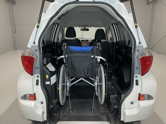 TOYOTA RACTIS 2011 Image 31