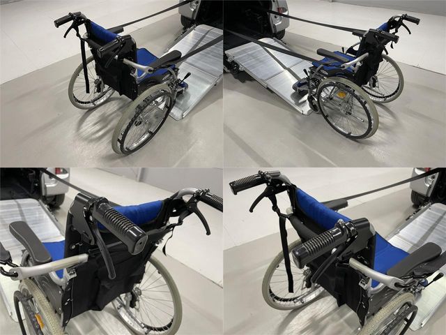 TOYOTA RACTIS 2015 Image 31