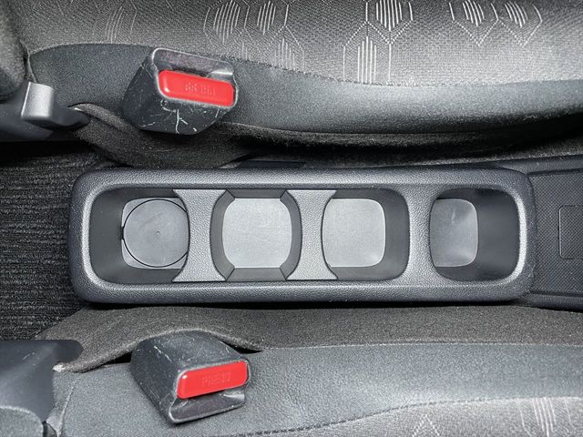 TOYOTA RACTIS 2015 Image 31