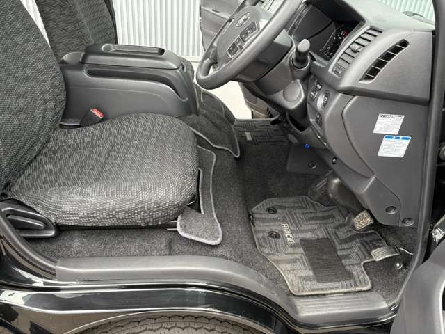 TOYOTA HIACE VAN 4WD 2024 Image 31