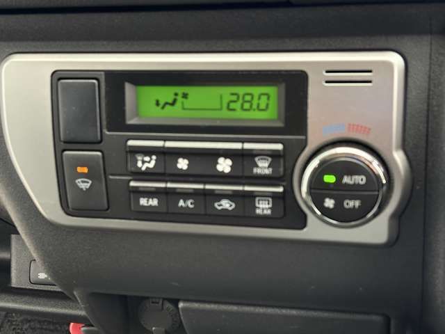 TOYOTA HIACE VAN 4WD 2024 Image 31