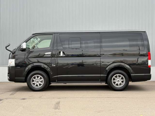 TOYOTA HIACE VAN 4WD 2024 Image 31