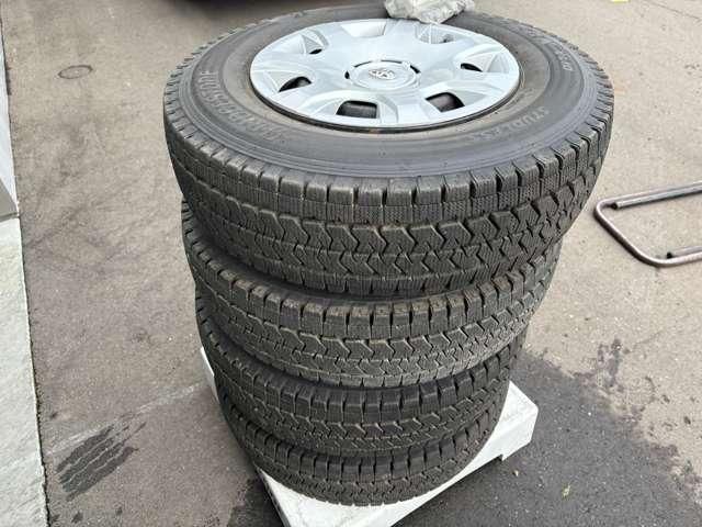 TOYOTA HIACE VAN 4WD 2024 Image 31