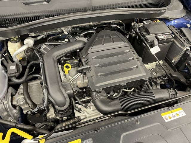 VOLKSWAGEN T-CROSS 2021 Image 31