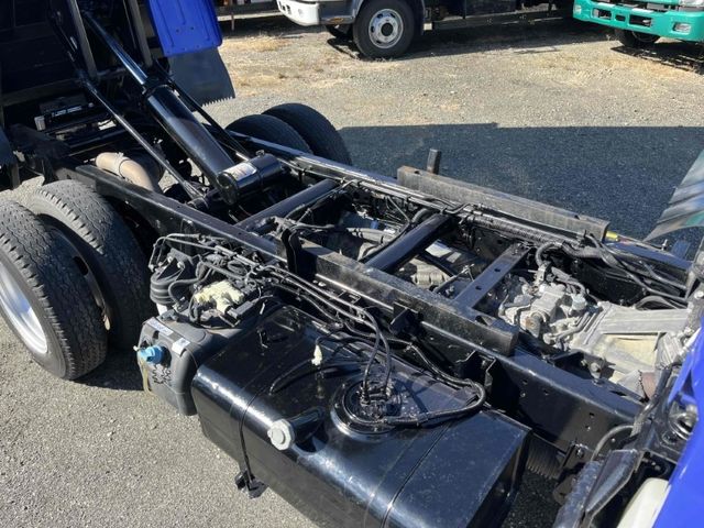 ISUZU ELF 2019 Image 31