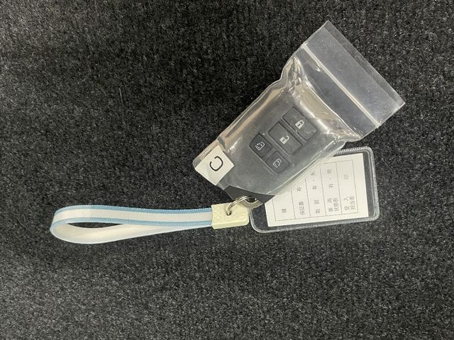 TOYOTA HIACE VAN 2WD 2025 Image 31