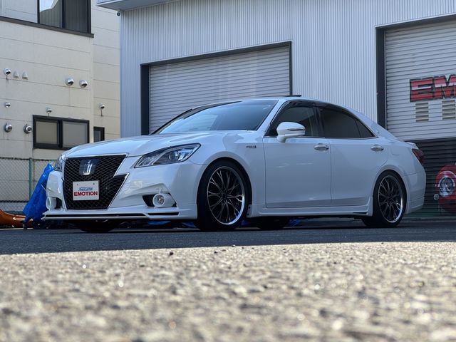 TOYOTA CROWN SEDAN HYBRID 2015 Image 31