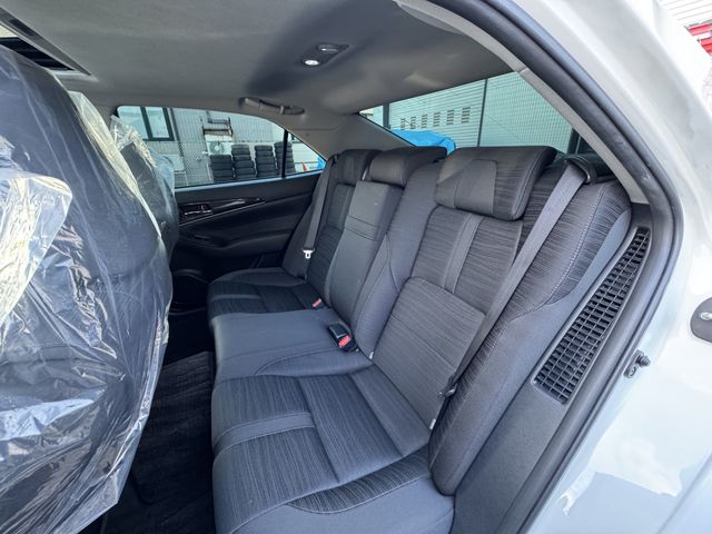 TOYOTA CROWN SEDAN HYBRID 2015 Image 31