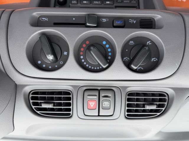 NISSAN MARCH OPEN 1999 Image 31