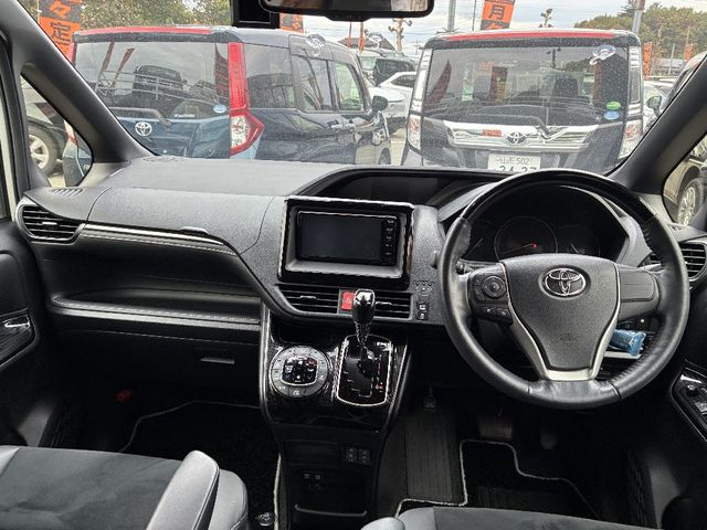 TOYOTA ESQUIRE 2020 Image 31