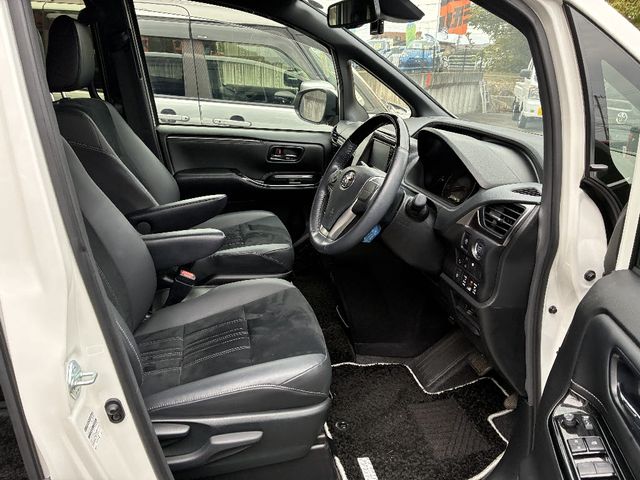 TOYOTA ESQUIRE 2020 Image 31