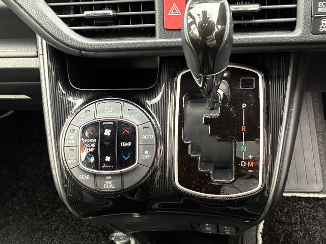 TOYOTA ESQUIRE 2020 Image 31