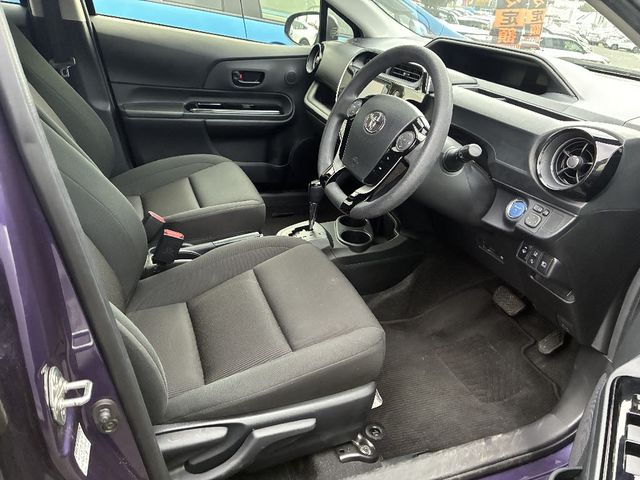 TOYOTA AQUA 2019 Image 31