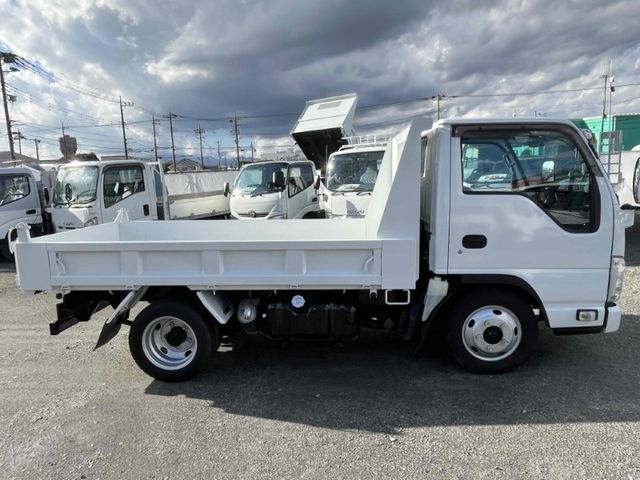 ISUZU ELF 2012 Image 31